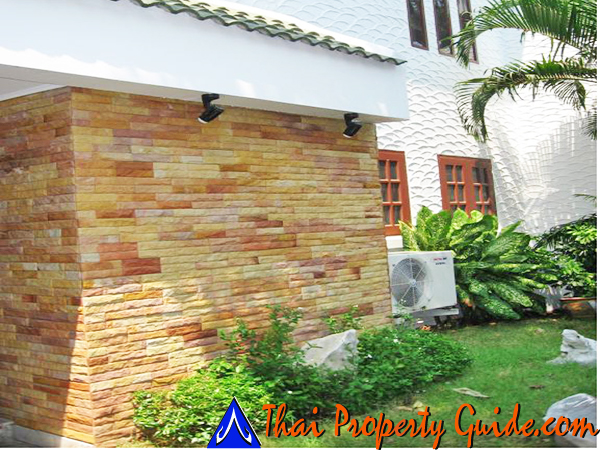 Townhouse in Sathorn 