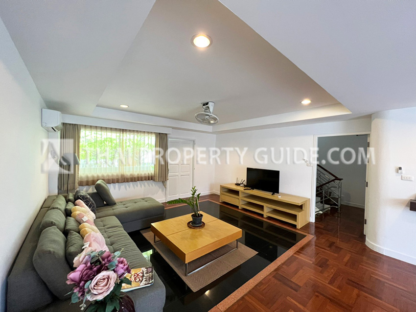 Townhouse in Sathorn 