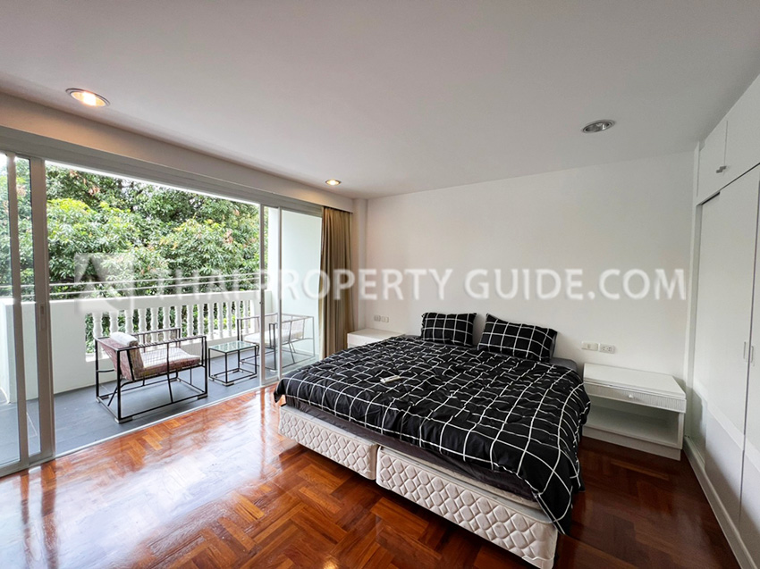 Townhouse in Sathorn 