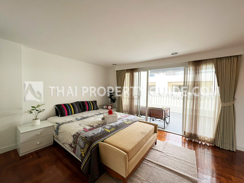 Townhouse in Sathorn 
