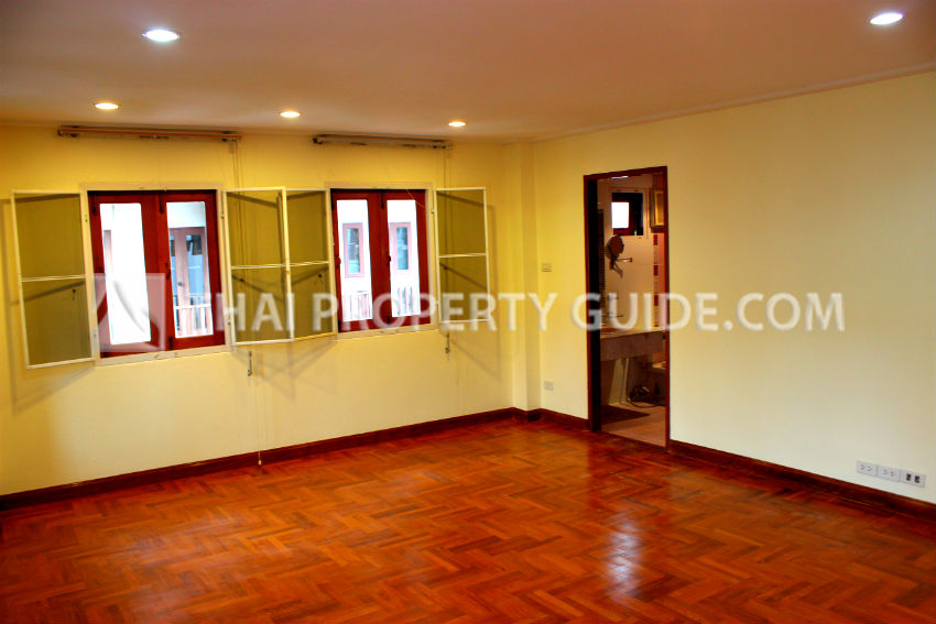Townhouse in Sukhumvit 
