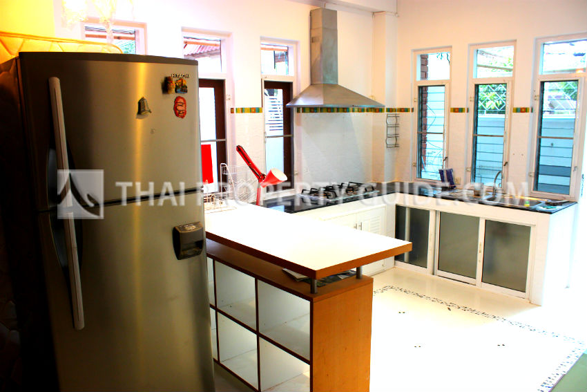 Townhouse in Sukhumvit 