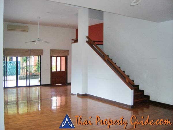 Townhouse in Sukhumvit 