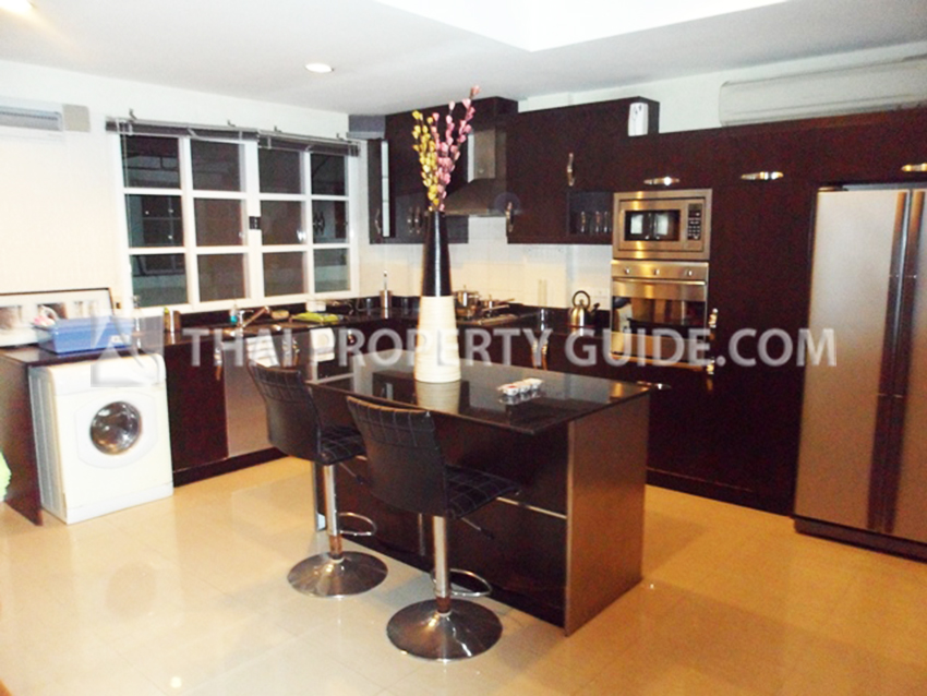 Townhouse in Sukhumvit 