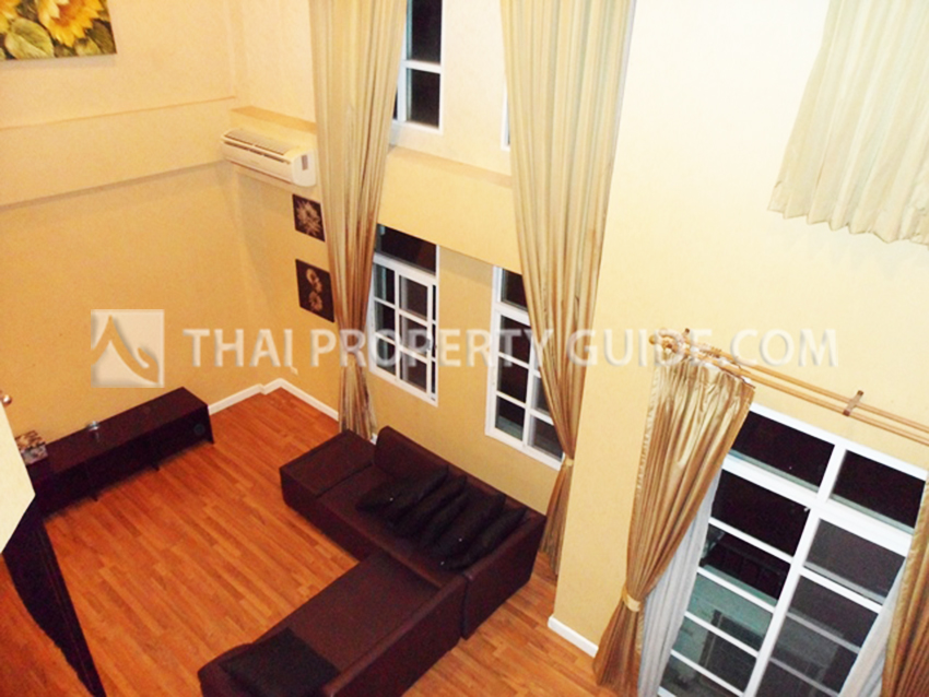 Townhouse in Sukhumvit 