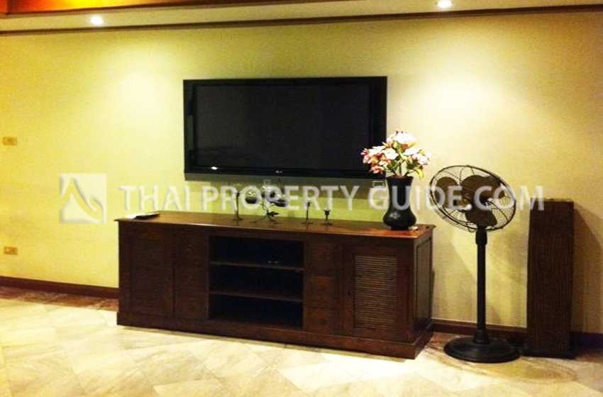 Townhouse in Sukhumvit 