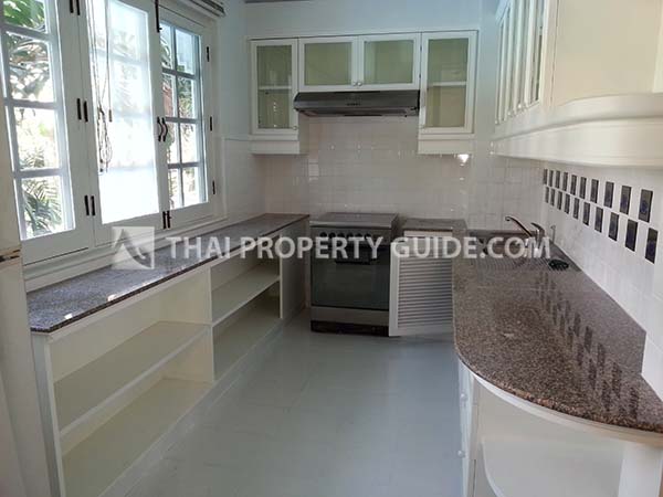 Townhouse in Sukhumvit 