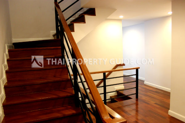 Townhouse in Sukhumvit 