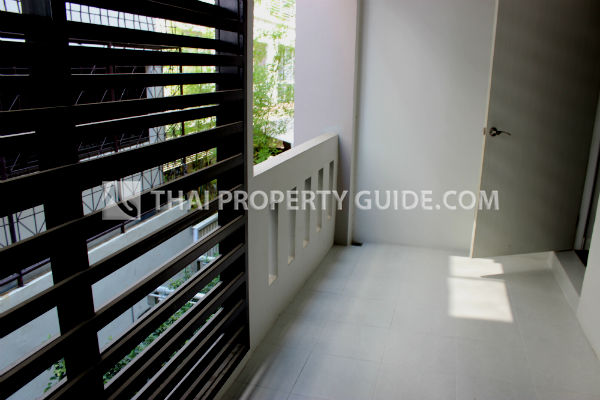 Townhouse in Sukhumvit 