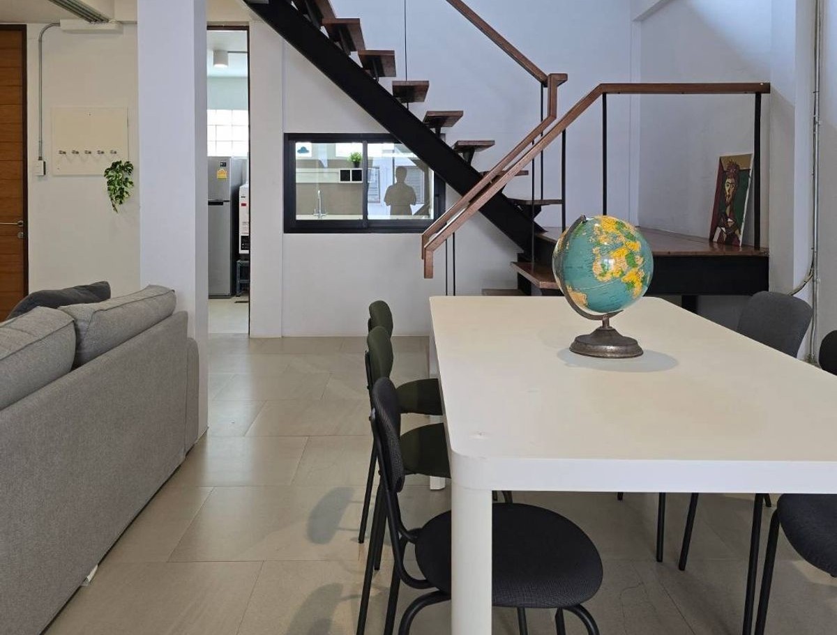 Townhouse in Sukhumvit 