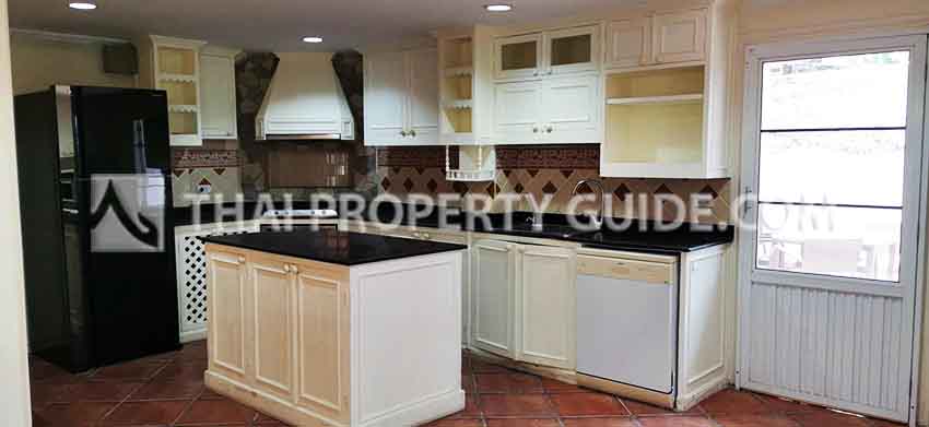 Townhouse in Sukhumvit 