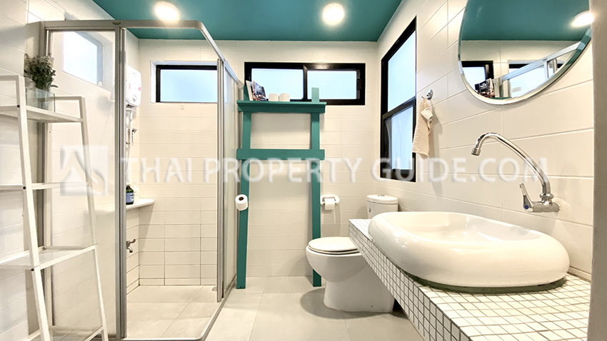 Townhouse in Sukhumvit 