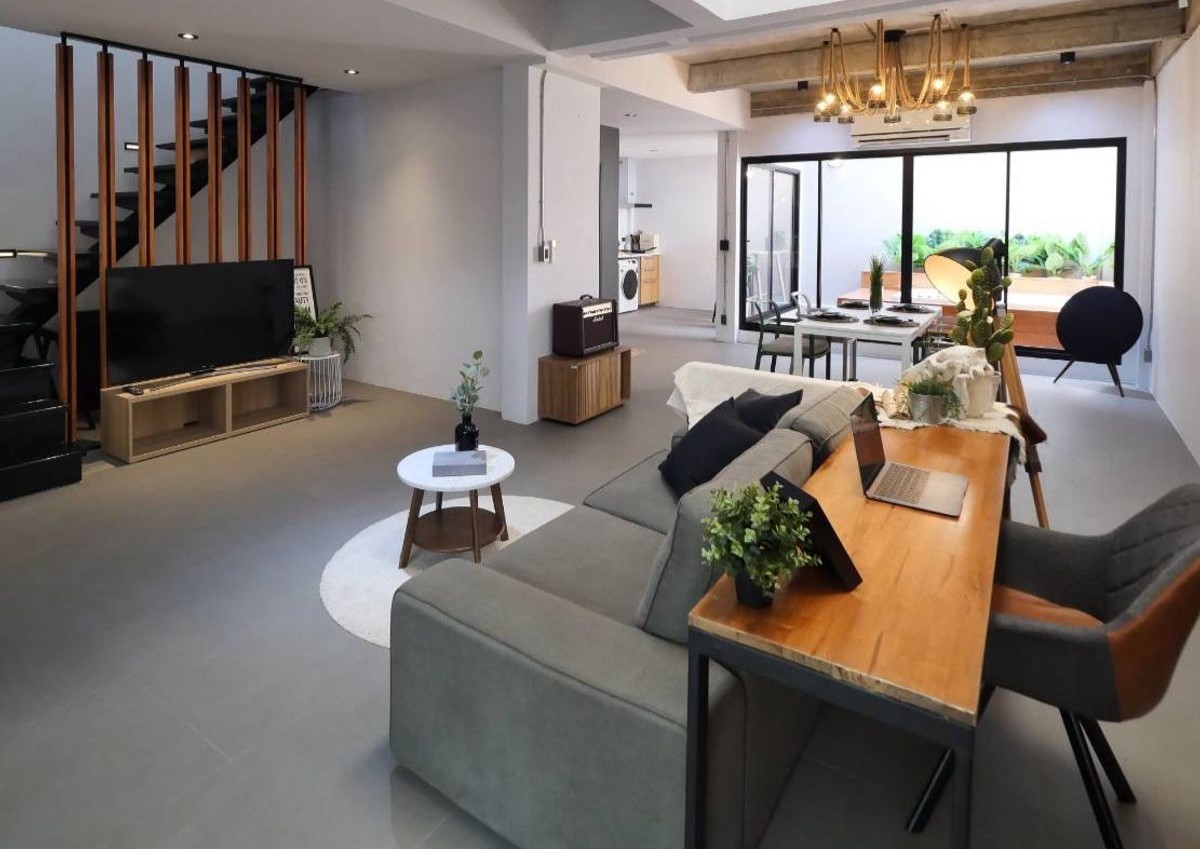 Townhouse in Sukhumvit 