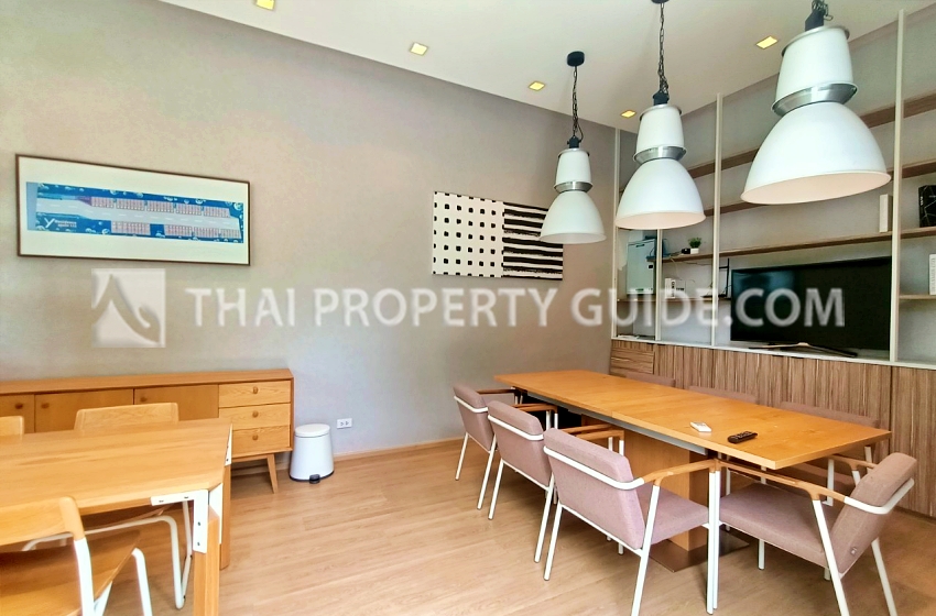 Townhouse in Sukhumvit 