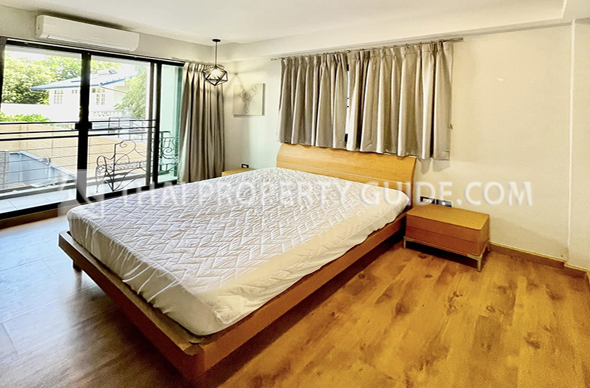 Townhouse in Sukhumvit 