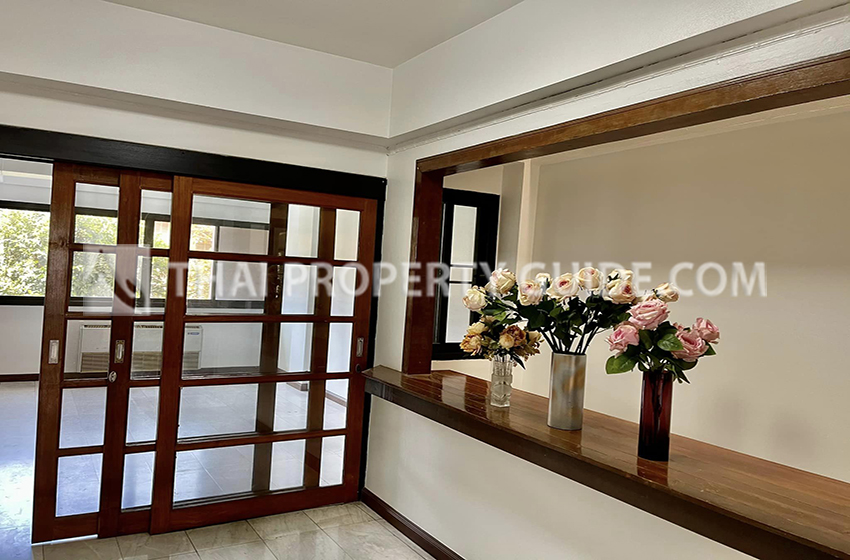 Townhouse in Sukhumvit