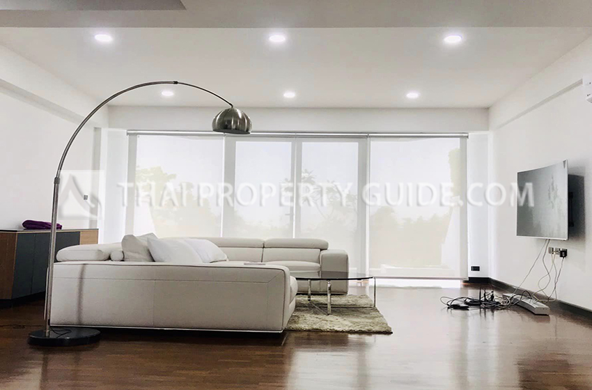 Townhouse for rent in Sukhumvit