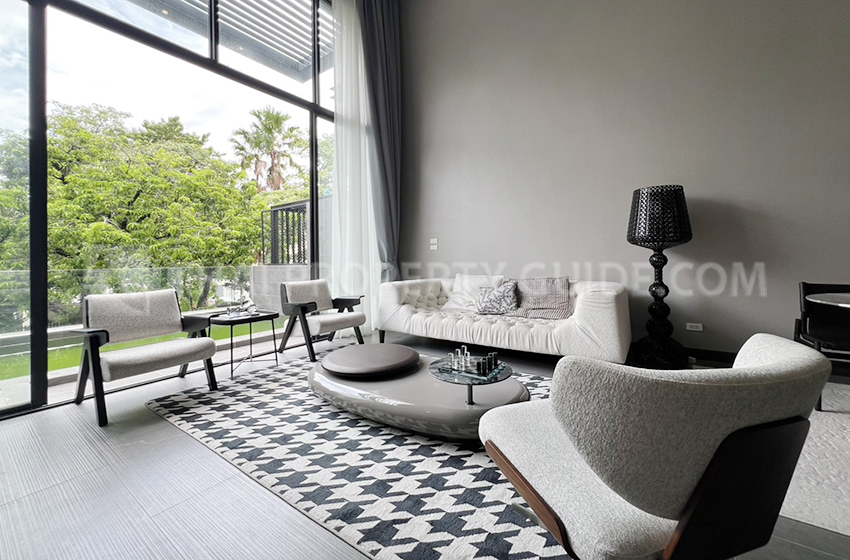 Townhouse in Sukhumvit